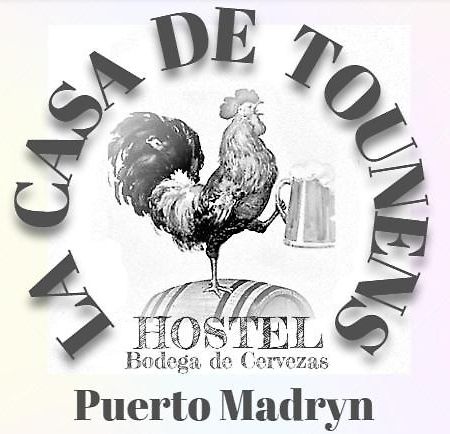Hostel La Casa De Tounens ปูแอร์โตมาดริน ภายนอก รูปภาพ