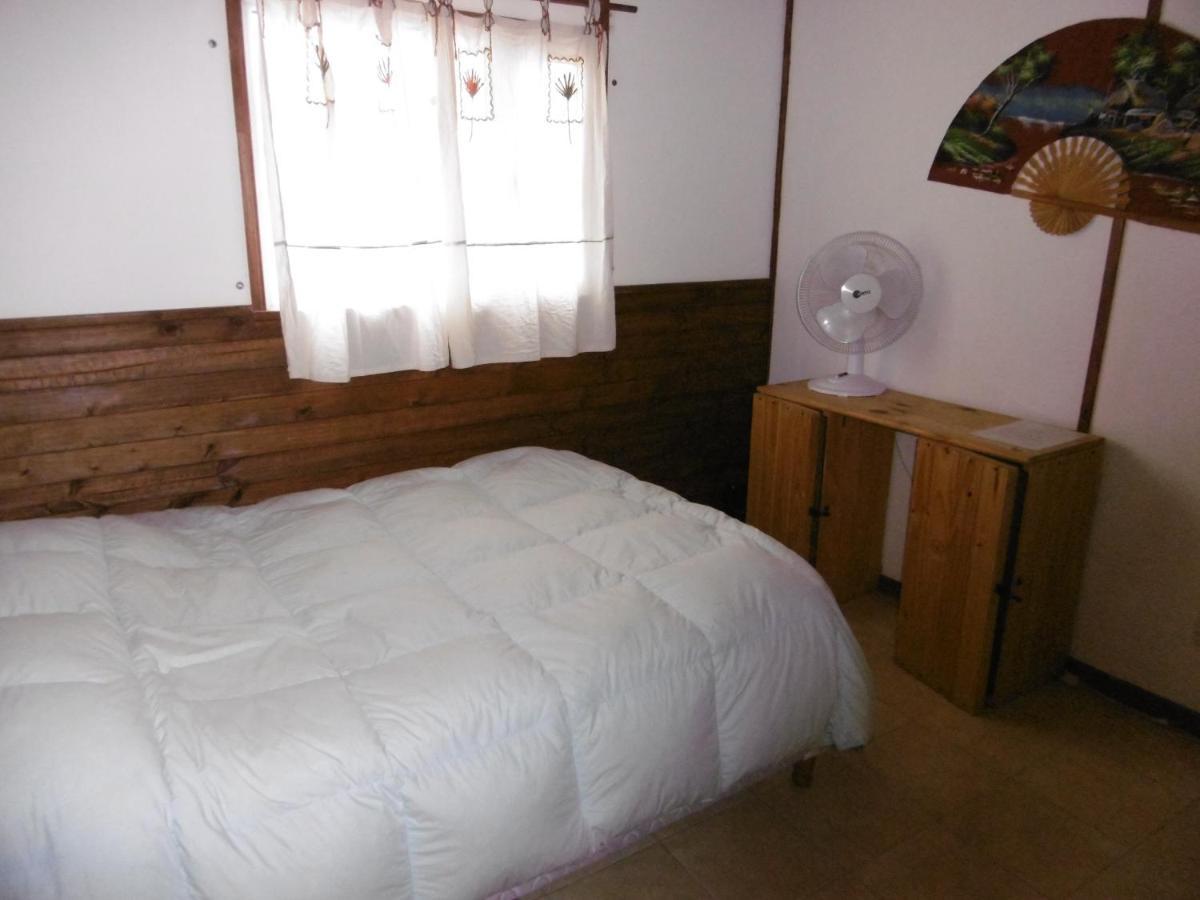 Hostel La Casa De Tounens ปูแอร์โตมาดริน ภายนอก รูปภาพ